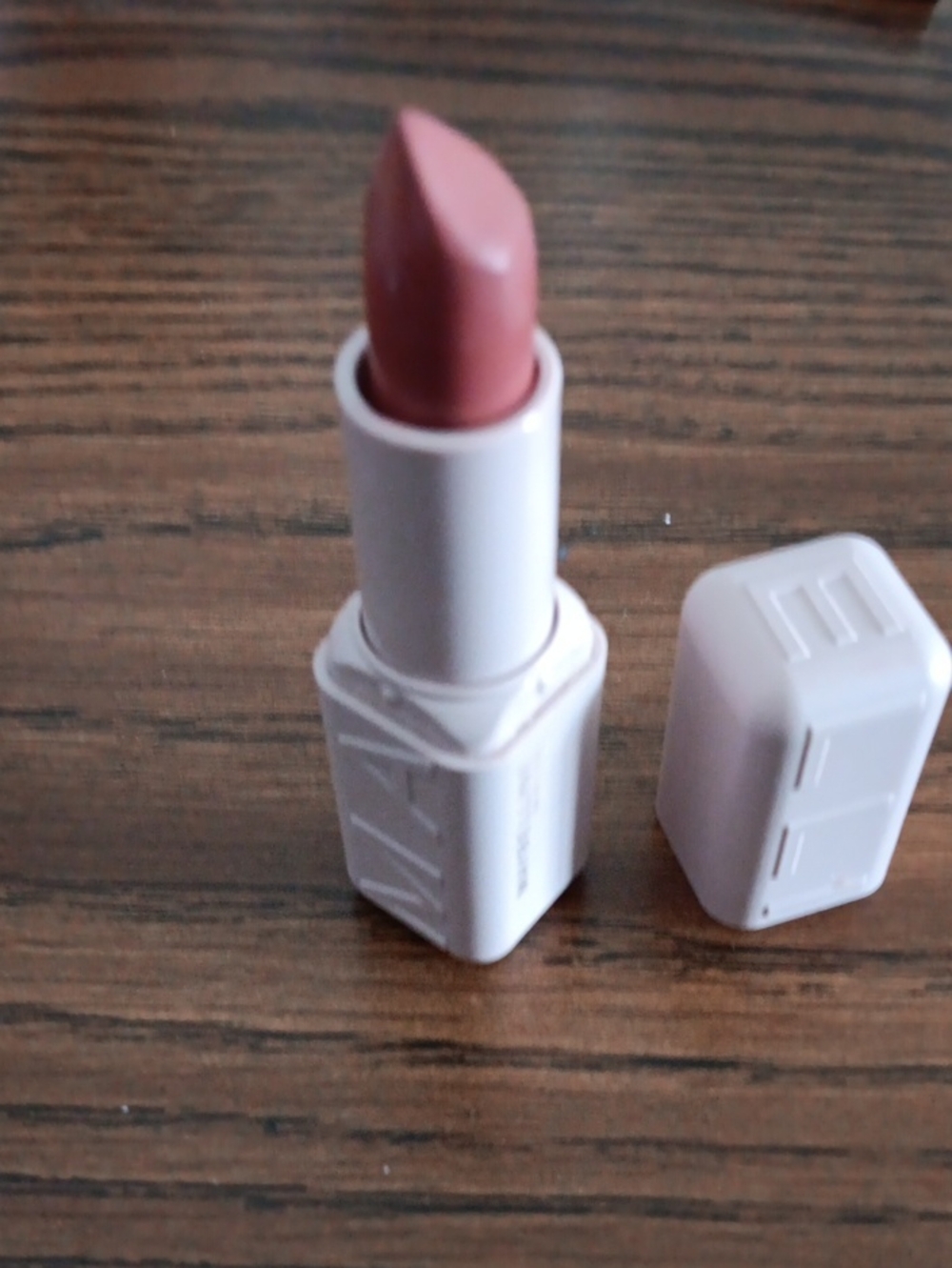 Maybelline Creamy Satin Lipstick In Color Maybe Its Soft #106